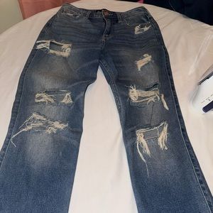 Hollister Women's jeans, size 0S, W24, L24, blue, used in good condition.